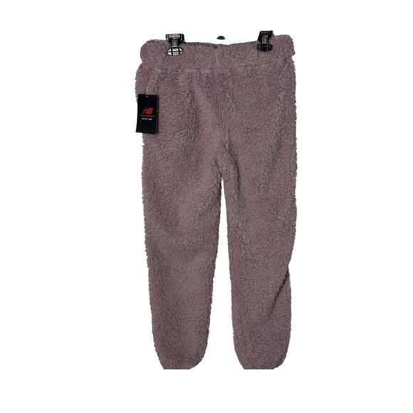 New Balance Sweatpants Girls Large (14-16) Violet Fuzzy Teddy Plush Pockets NEW - Picture 2 of 8